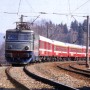 Tren vagoane modernizate in curba